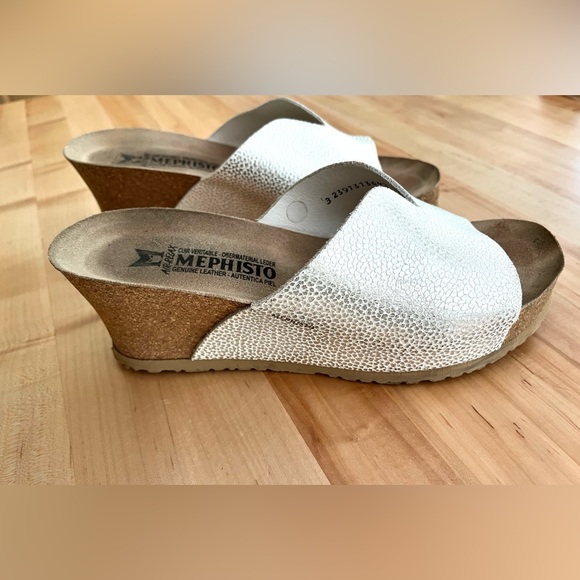 Mephisto Lisane Silver Metallic Slide Wedge, Sz 39/7.5 - Picture 3 of 13